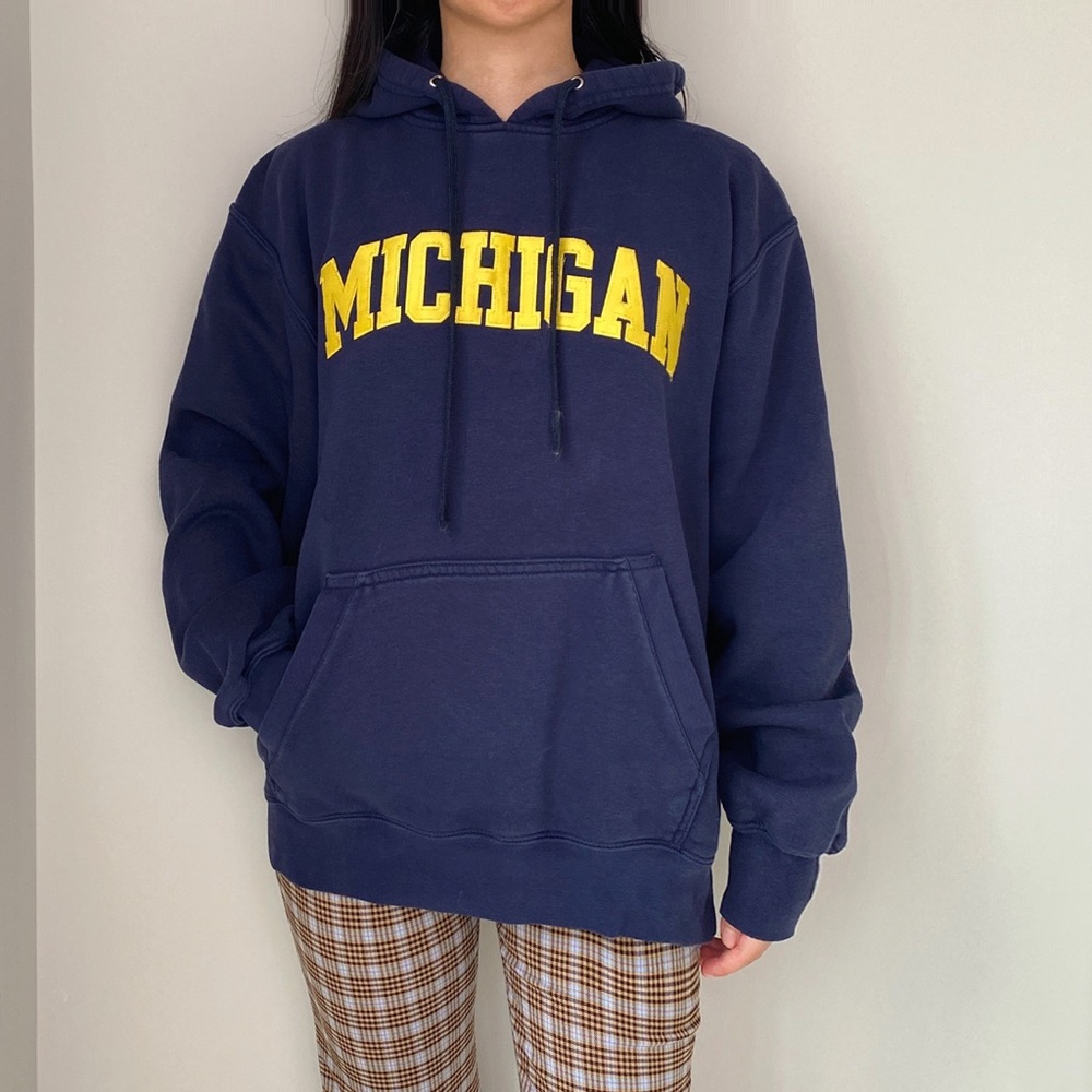 Vintage Michigan university sweatshirt hoodie